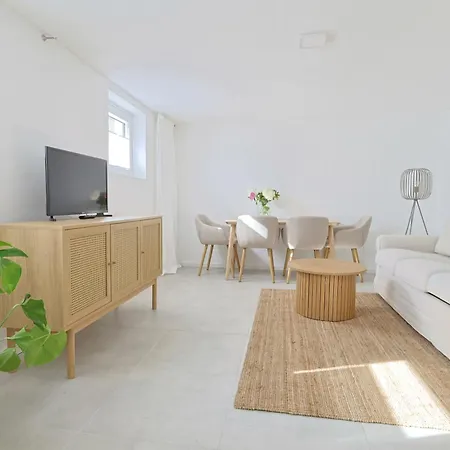 Apartment Souterrain In Timmendorfer - Niendorf Ostsee Timmendorfer Strand