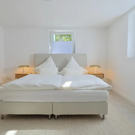 Apartment Souterrain In Timmendorfer - Niendorf Ostsee *